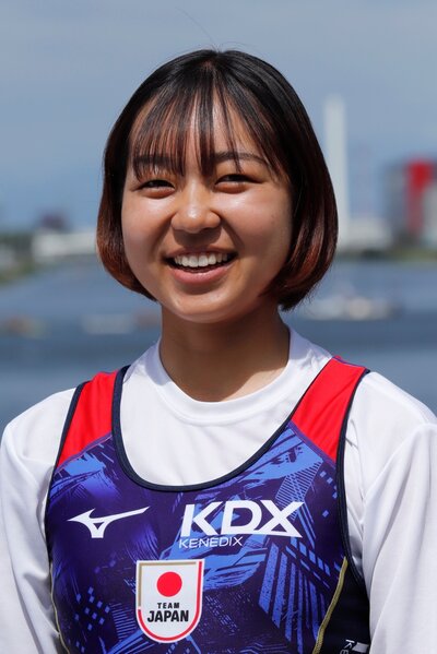 2024 U23 CREW JAPAN 選手プロフィール写真 新見萌恵.jpg