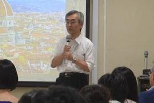 塚本海洋工学部長による開会のあいさつ