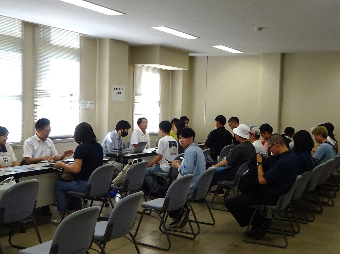 ⑤教員・学生相談.jpg
