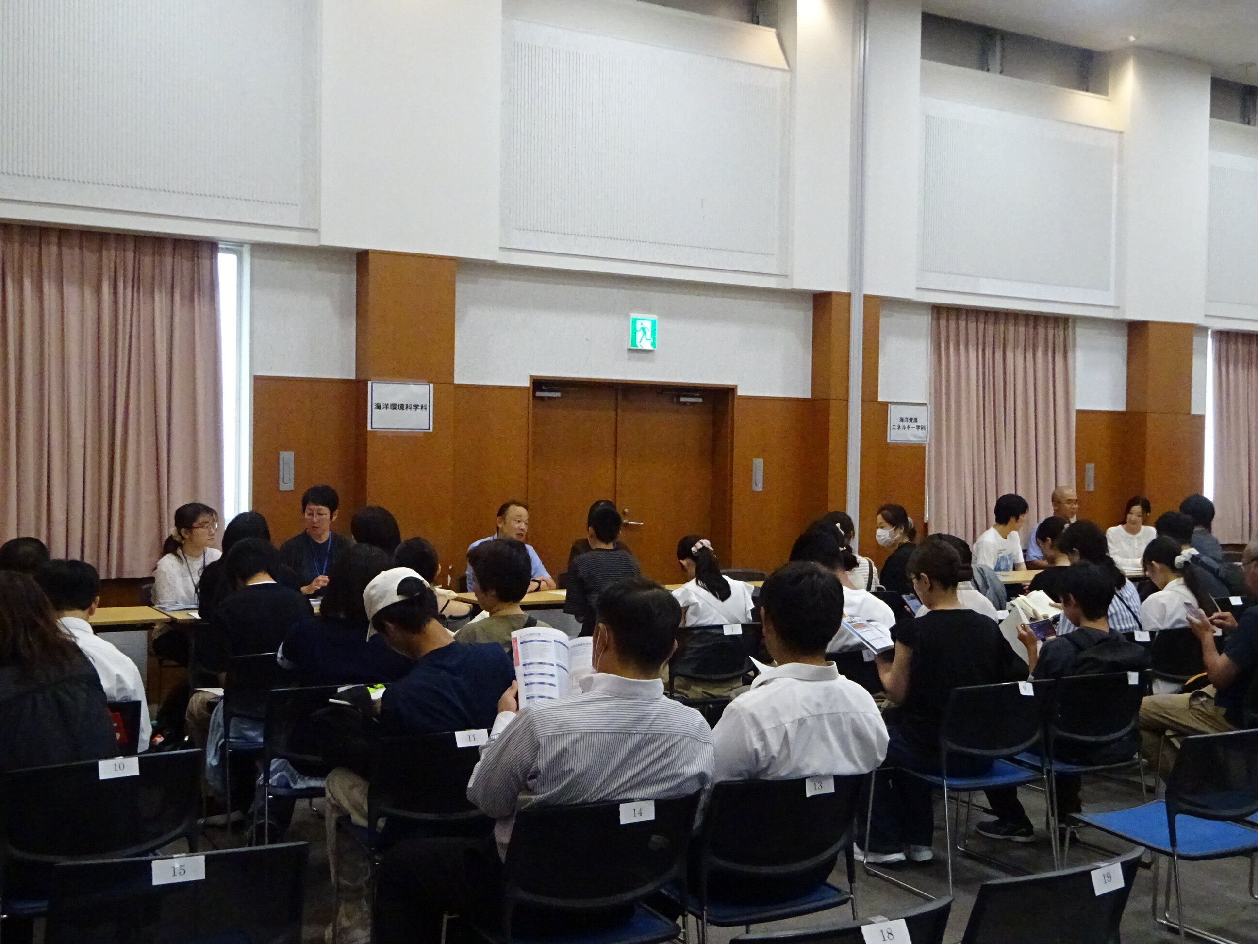 ⑪教員・学生相談.JPG